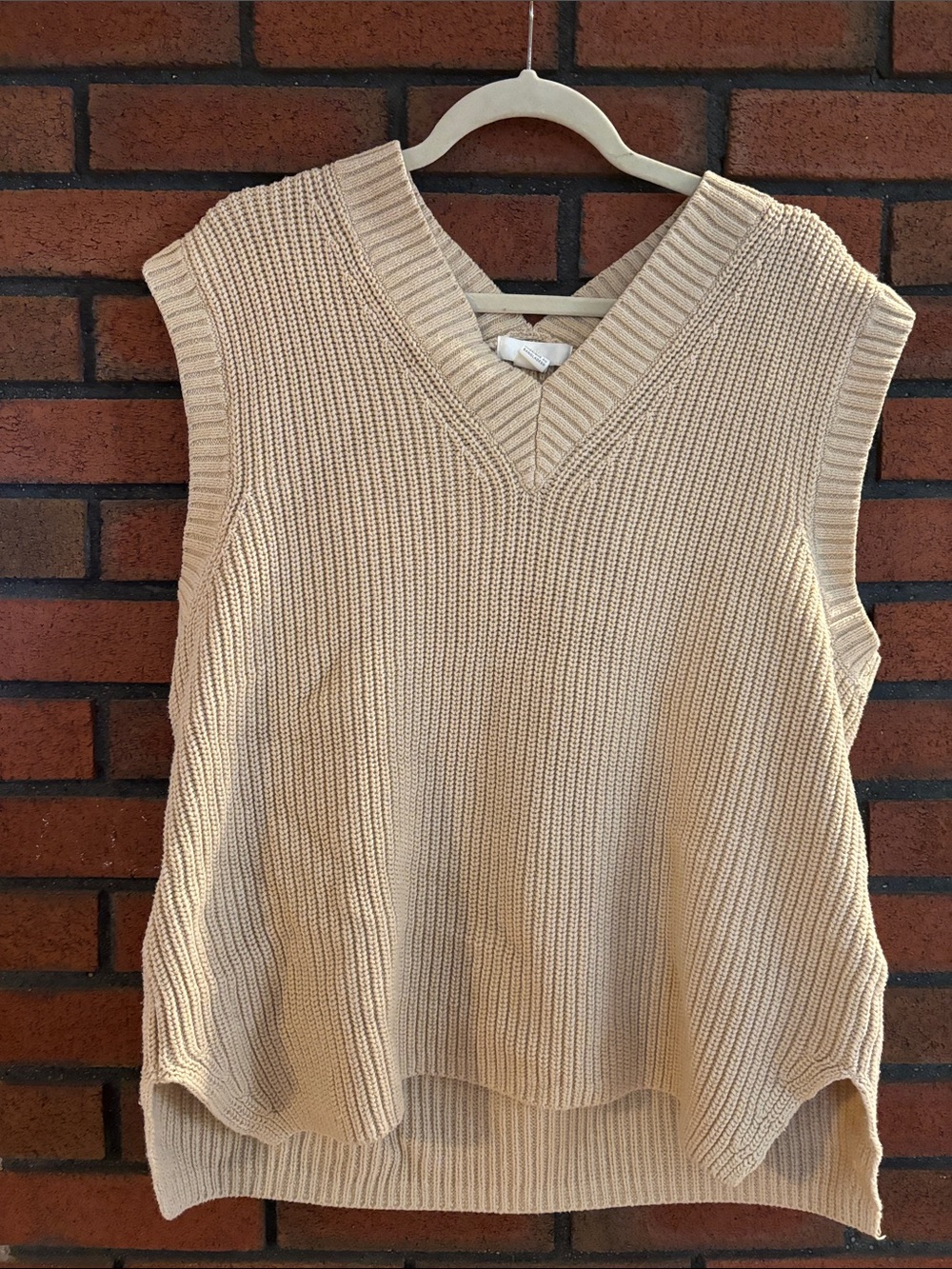 H&M Beige Cable Knit V-Neck Vest